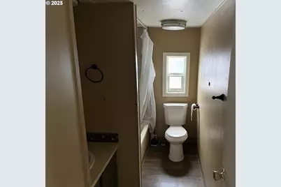 9000 NE M L King Blvd #88, Portland, OR 97211 - Photo 6