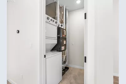 331 SE Jetty Ave, Lincoln City, OR 97367 - Photo 16