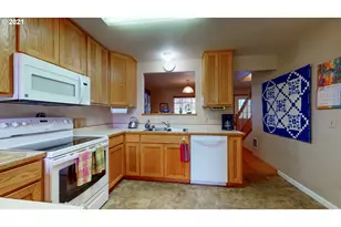 545 Hassett St, Brookings, OR 97415 - Photo 10