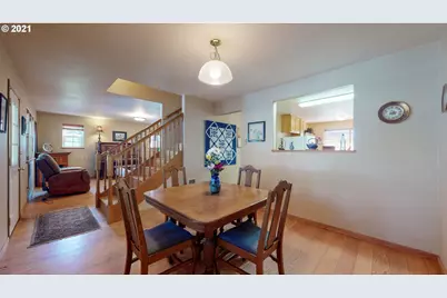 545 Hassett St, Brookings, OR 97415 - Photo 6