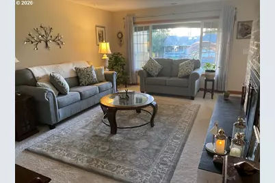 1410 Graham Dr, Kelso, WA 98626 - Photo 6