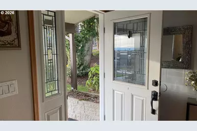 1410 Graham Dr, Kelso, WA 98626 - Photo 4