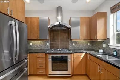 10258 SW Taylor St, Portland, OR 97225 - Photo 14