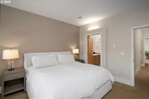 10258 SW Taylor St, Portland, OR 97225 - Photo 16