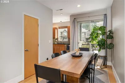 10258 SW Taylor St, Portland, OR 97225 - Photo 8