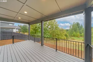 1904 NW 21st Cir, Battle Ground, WA 98604 - Photo 2