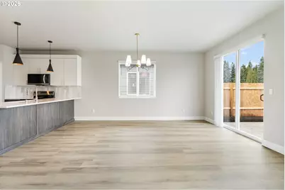 744 SE 34th St, Battle Ground, WA 98604 - Photo 10