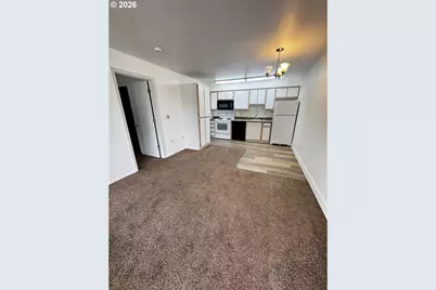 10345 NE Clackamas St #22, Portland, OR 97220 - Photo 2