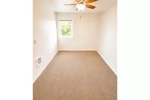 10345 NE Clackamas St, Portland, OR 97220 - Photo 4