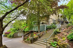 2372 NW Glisan St, Portland, OR 97210 - Photo 2