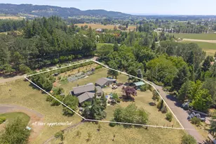 2813 NE Roberts Ln, Newberg, OR 97132 - Photo 2