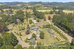 2813 NE Roberts Ln, Newberg, OR 97132 - Photo 1