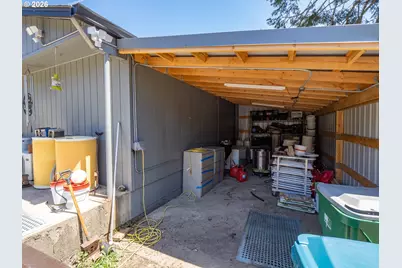 2813 NE Roberts Ln, Newberg, OR 97132 - Photo 30
