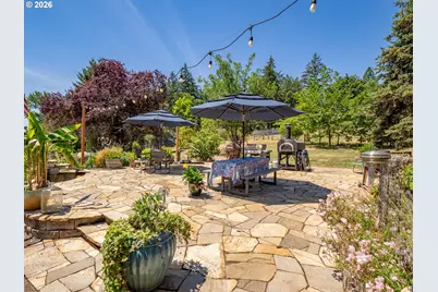 2813 NE Roberts Ln, Newberg, OR 97132 - Photo 6