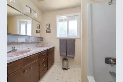 2813 NE Roberts Ln, Newberg, OR 97132 - Photo 26