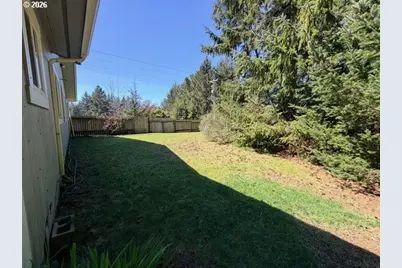 95717 Pinewood Ln, Brookings, OR 97415 - Photo 32