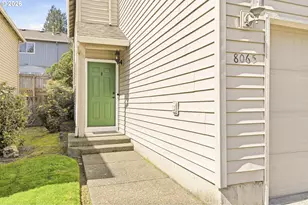 8065 SW Carol Ann Ct, Portland, OR 97224 - Photo 2