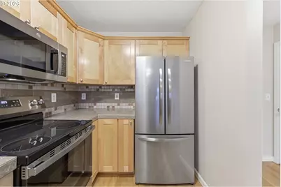 318 NE Roberts Ave #203, Gresham, OR 97030 - Photo 10