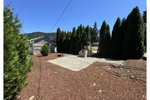 166 Peacock Ln, Myrtle Creek, OR 97457 - Photo 30