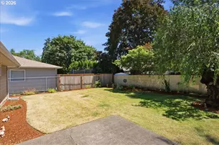 1222 NE Leo St, Keizer, OR 97303 - Photo 30
