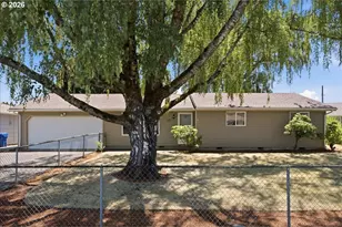 1222 NE Leo St, Keizer, OR 97303 - Photo 1