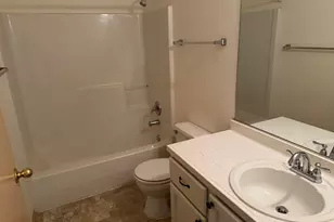 2713 SW Hume Ct, Portland, OR 97219 - Photo 26