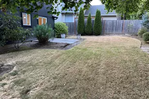 2713 SW Hume Ct, Portland, OR 97219 - Photo 28