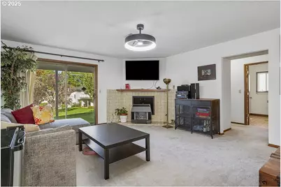 14850 NE Rose Pkwy, Portland, OR 97230 - Photo 24