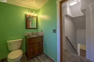 1842 NE 19th St, Lincoln City, OR 97367 - Photo 24