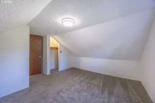 1842 NE 19th St, Lincoln City, OR 97367 - Photo 28