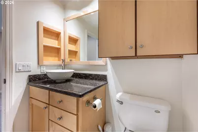 2330 SE Brookwood Ave #206, Hillsboro, OR 97123 - Photo 32