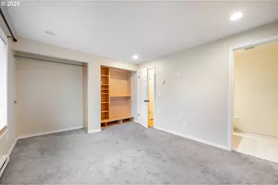 2330 SE Brookwood Ave #206, Hillsboro, OR 97123 - Photo 30