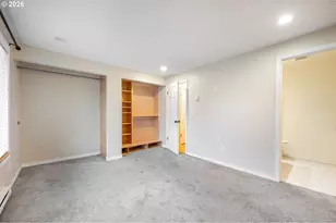 2330 SE Brookwood Ave, Hillsboro, OR 97123 - Photo 30