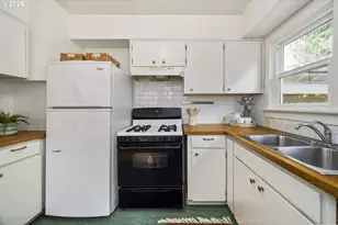 4935 NE Flanders St, Portland, OR 97213 - Photo 12