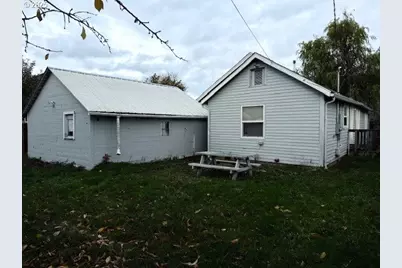 1740 W Broadway, Eugene, OR 97402 - Photo 4