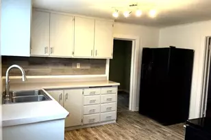 1740 W Broadway, Eugene, OR 97402 - Photo 14