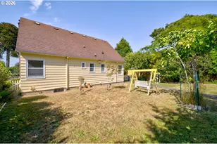 3647 Duane St, Astoria, OR 97103 - Photo 30