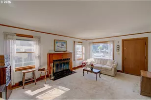 3647 Duane St, Astoria, OR 97103 - Photo 4