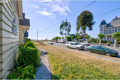3647 Duane St, Astoria, OR 97103 - Photo 24