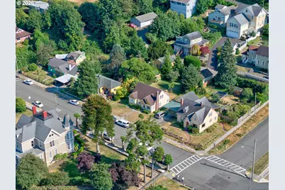 3647 Duane St, Astoria, OR 97103 - Photo 40