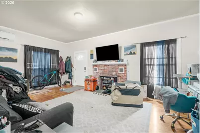 1212 Morrow Rd, Medford, OR 97504 - Photo 10