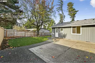 17745 Davis Dr, Sandy, OR 97055 - Photo 34