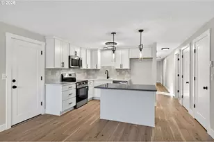 17745 Davis Dr, Sandy, OR 97055 - Photo 12