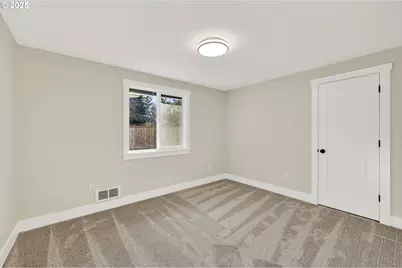 17745 Davis Dr, Sandy, OR 97055 - Photo 26