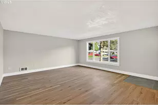 17745 Davis Dr, Sandy, OR 97055 - Photo 8