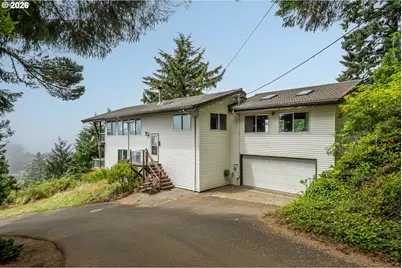 340 NE Vista Terrace Ave, Depoe Bay, OR 97341 - Photo 2