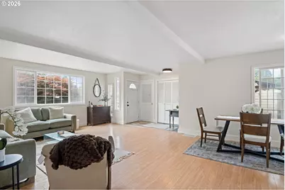8335 NE Klickitat St, Portland, OR 97220 - Photo 8