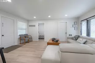 3432 NW Port Ct, Lincoln City, OR 97367 - Photo 8