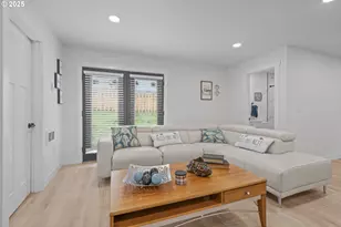 3432 NW Port Ct, Lincoln City, OR 97367 - Photo 6