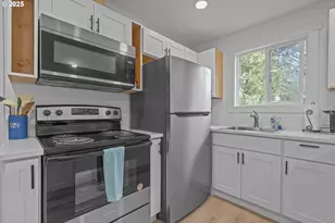 3432 NW Port Ct, Lincoln City, OR 97367 - Photo 12